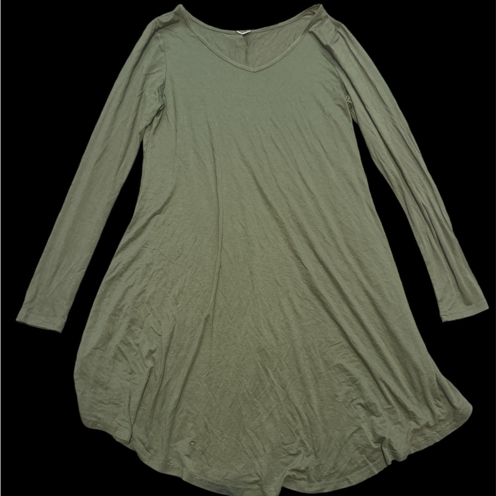NWT Poseshe Long Sleeve VNeck Dress XL